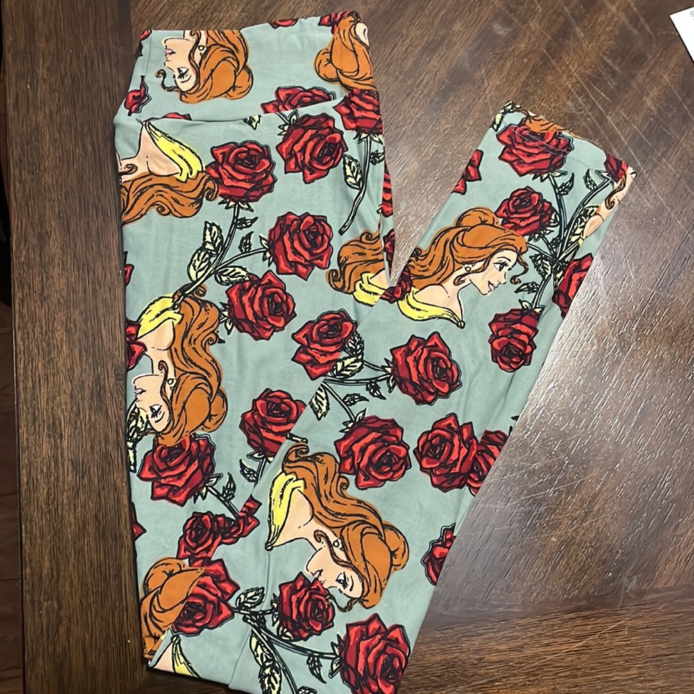 New Lularoe Disney OS leggings Belle